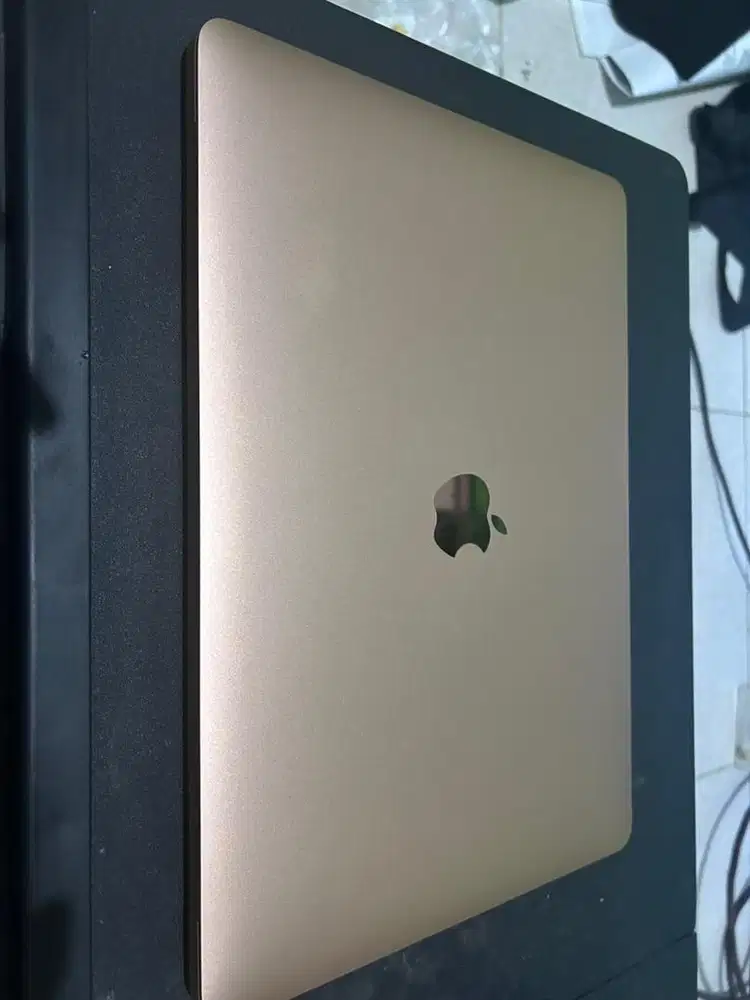 Macbook air 2020 intel i3