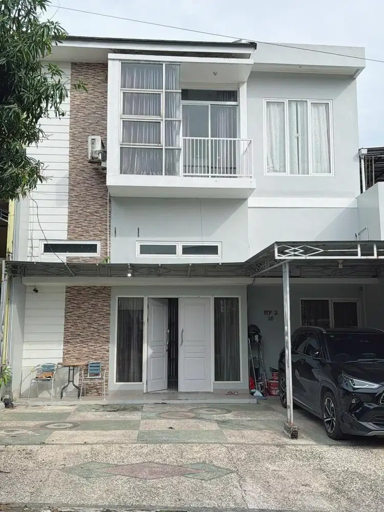 Rumah disewakan semi furnished