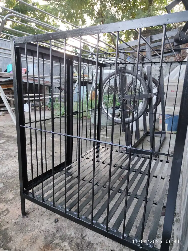 Kandang Anjing ras Kecil