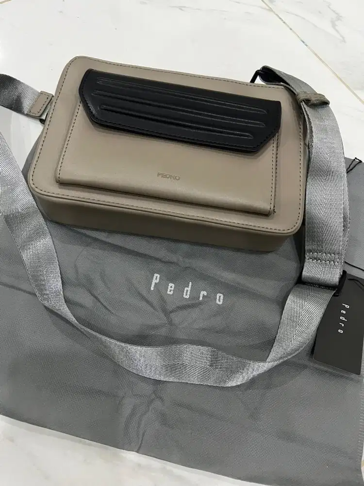 Tas Pedro sling bag, hand bag, dompet, clutch