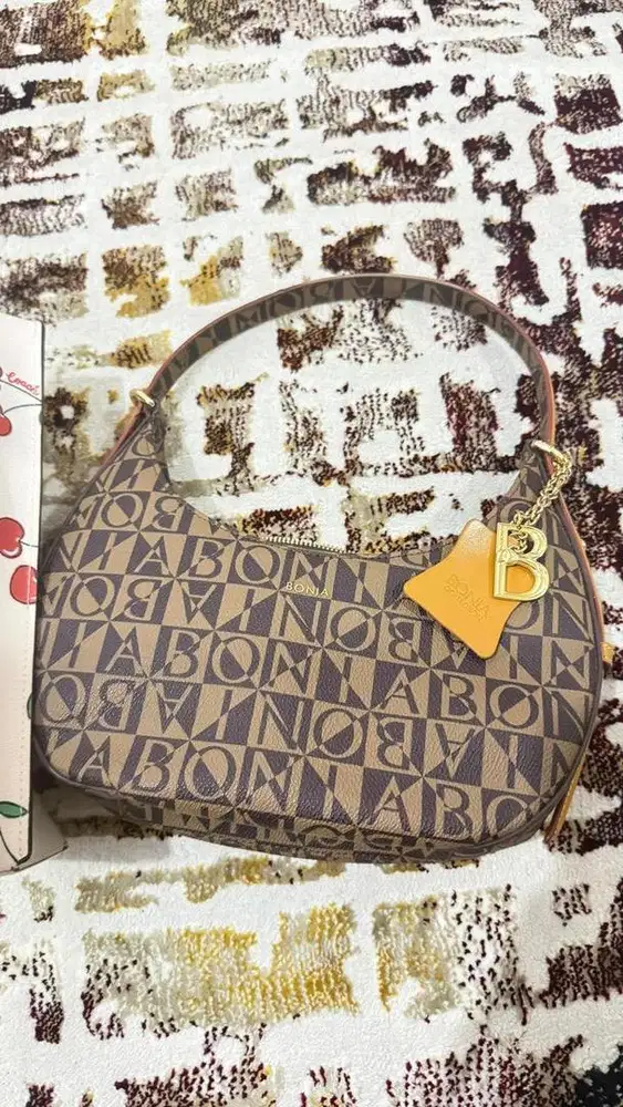 tas bonia HJ 2,8 Jt kondisi masih sangat oke