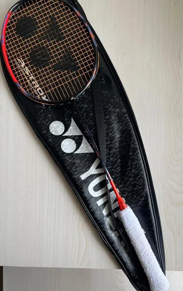 Yonex Astrox 77 pro