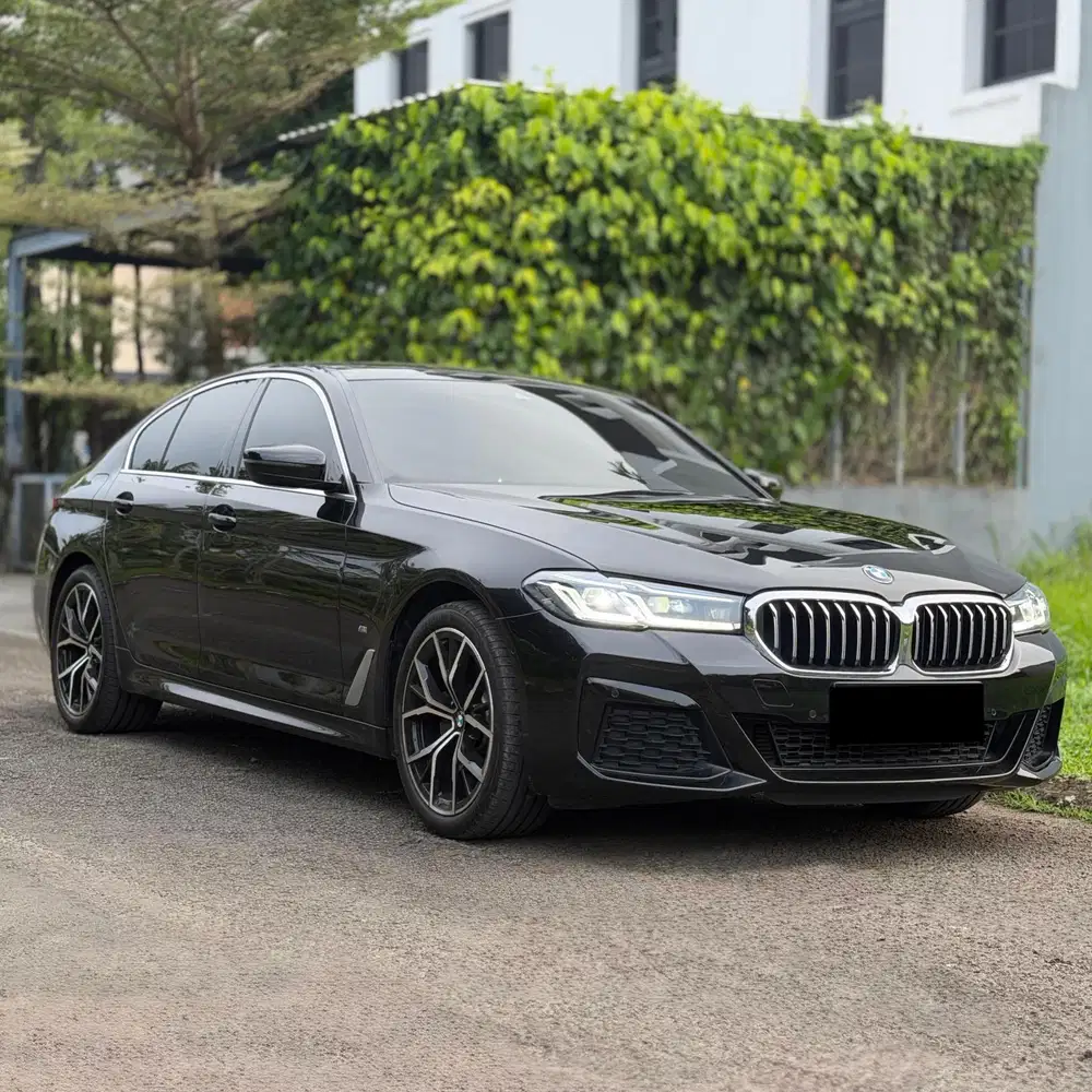 (CASH) BMW 520i M-Sport G30 LCI Facelift 2022