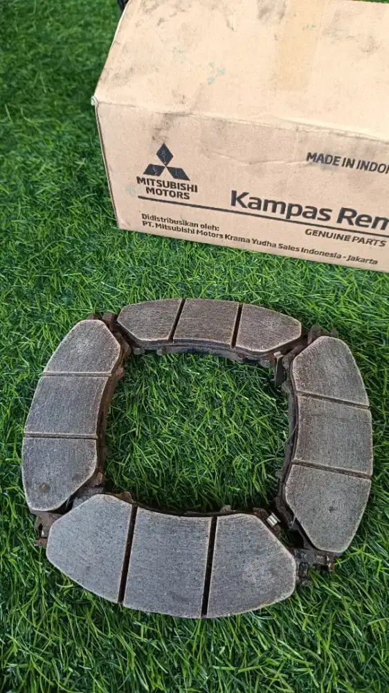 Gratis kampas rem depan copotan xpander