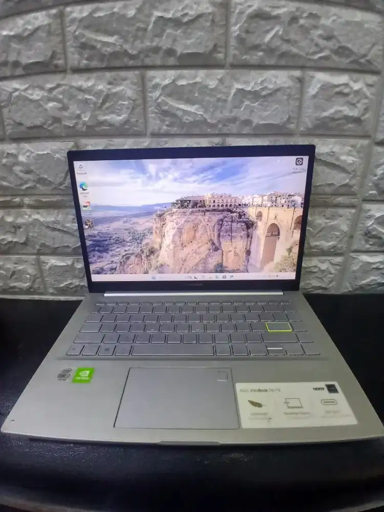 LAPTOP ASUS VIVOBOOK