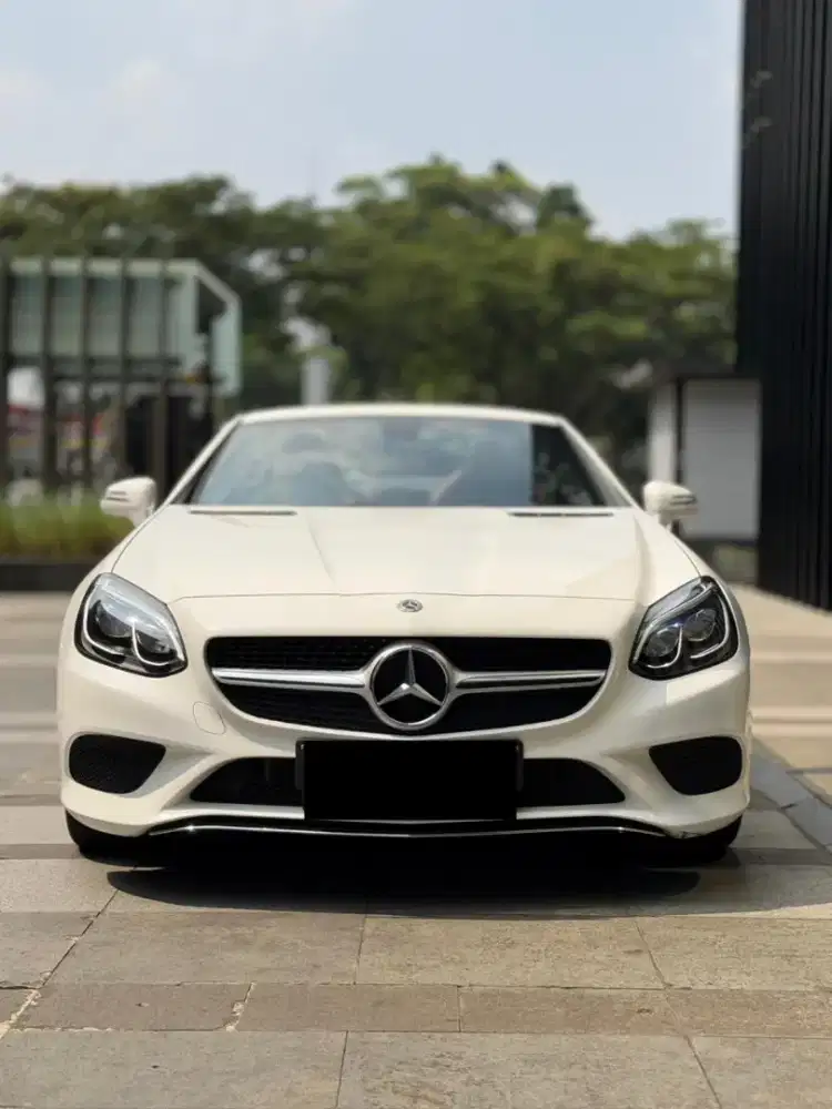 SLC200 AMG  CABRIOLET DIAMOND GRILL