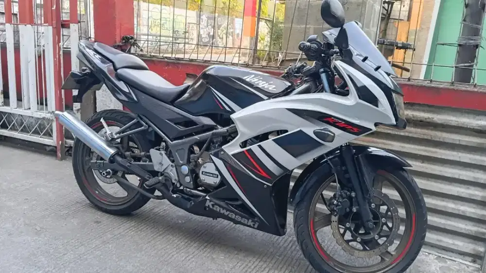 Kawasaki ninja RR New 2015