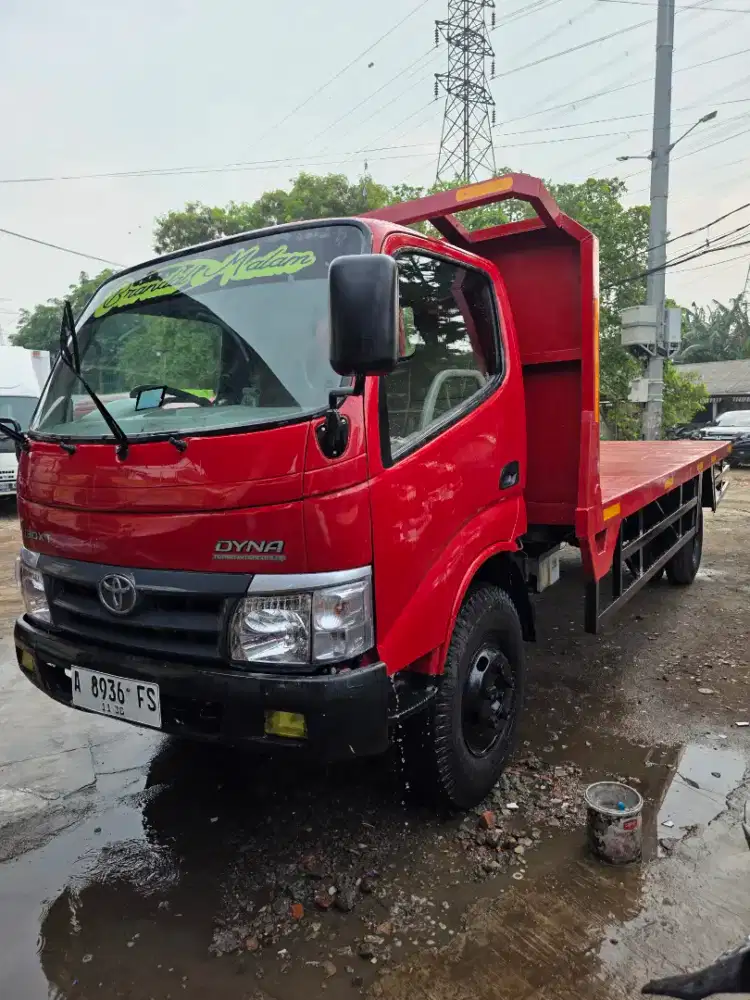 Toyota dyna rhino 130 XT long sasis