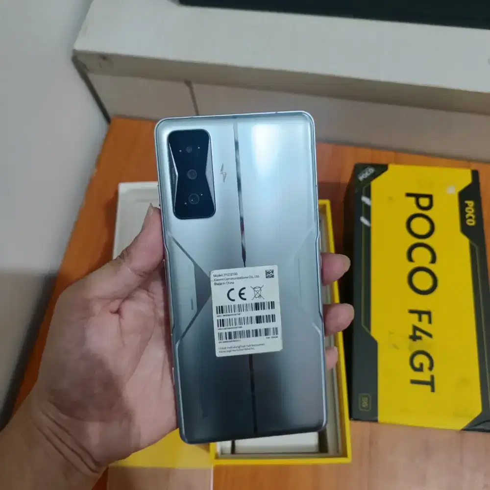 Poco F4 gt 12/256gb fullset mulus