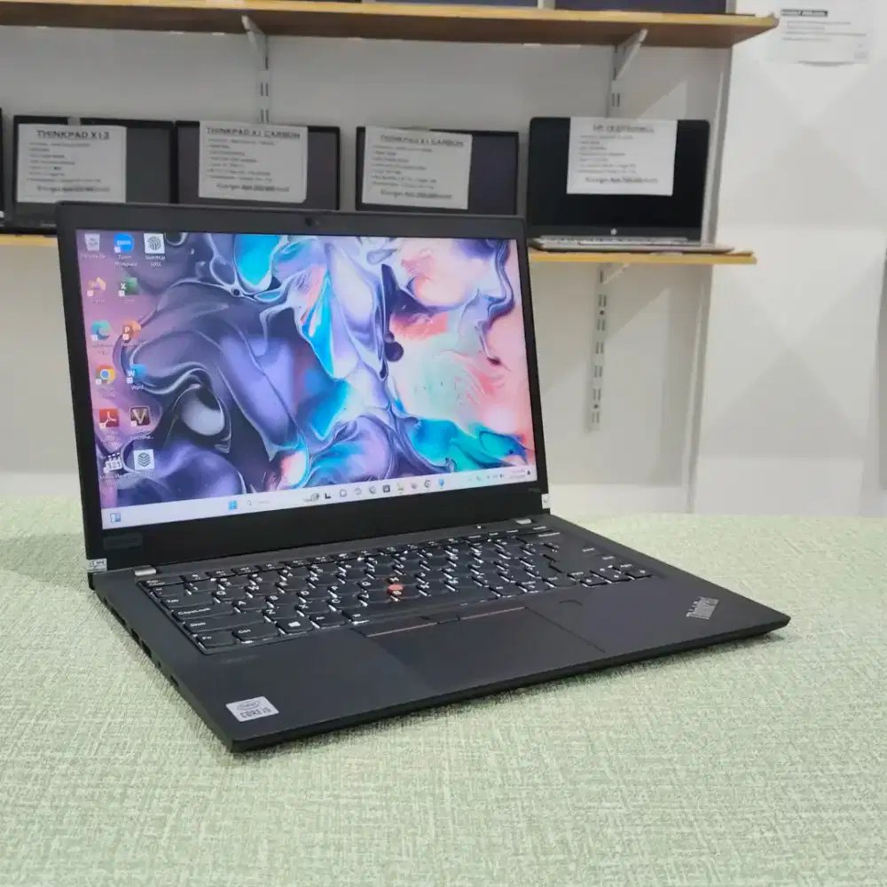Laptop Second THINKPAD P14s (CORE i5-10210U /8 GB /SSD 256GB)