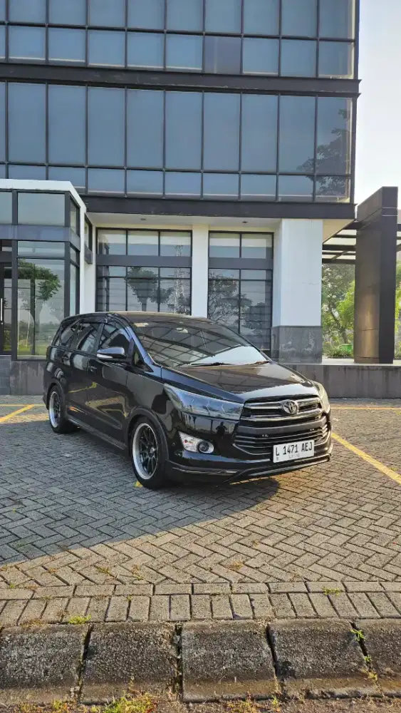 INNOVA REBORN DIESEL V AT 2017
