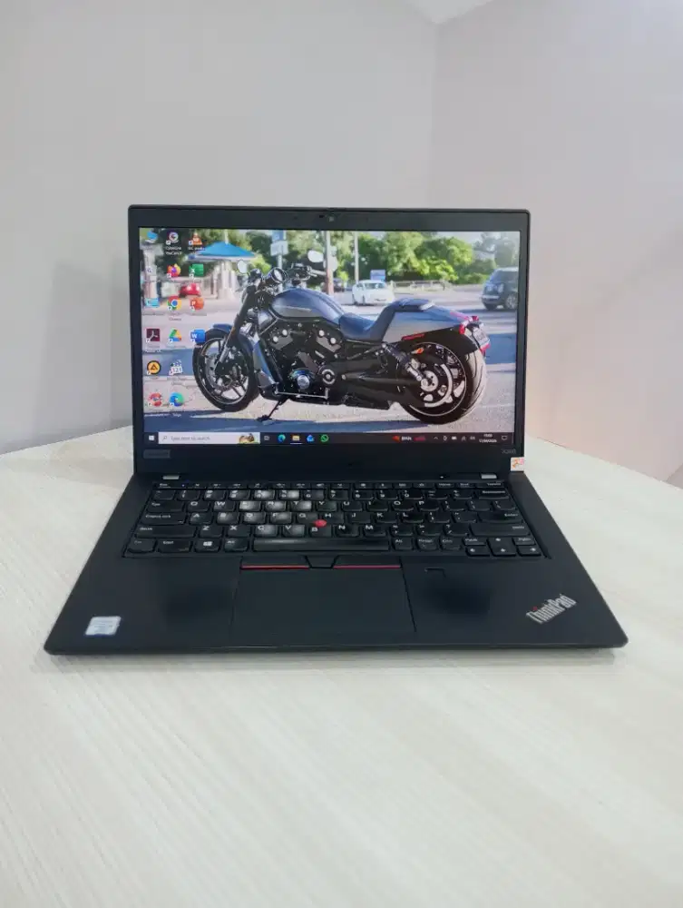 Lenovo x390 touch Intel Core i5 gen8 RAM 16/256 GB