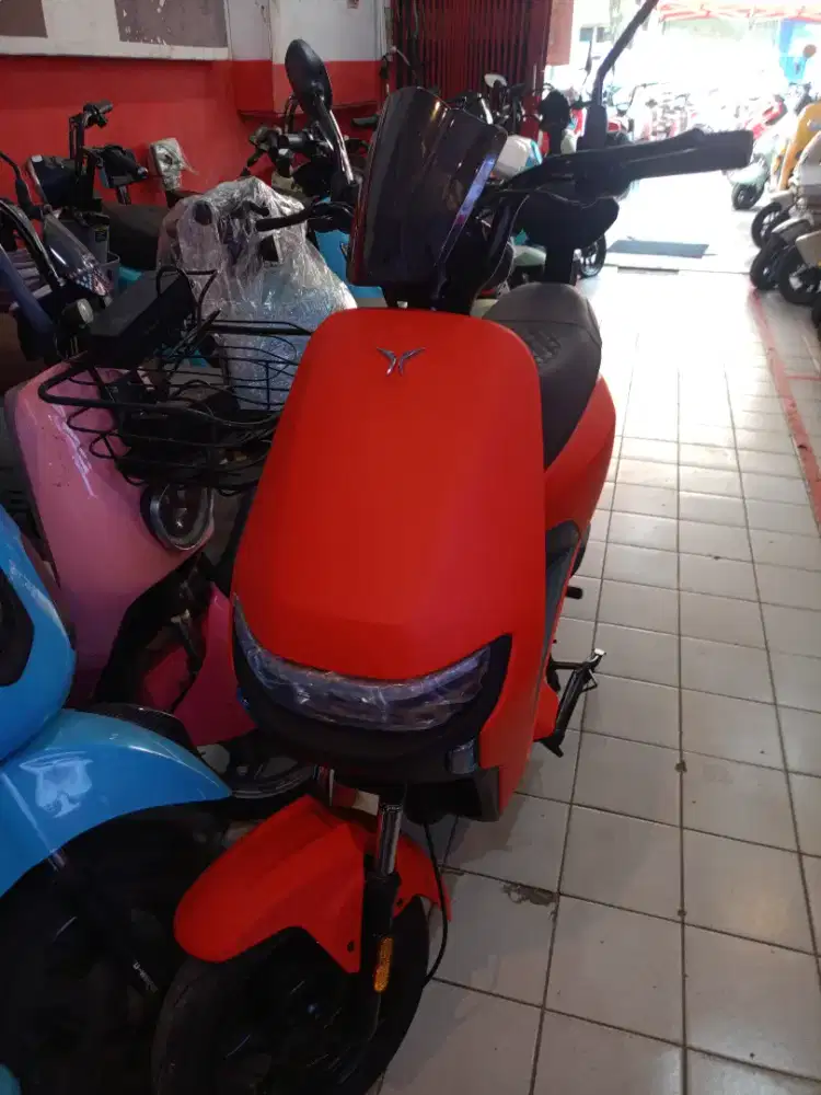 JUAL SEPEDA LISTRIK UWINFLY M70 RED CASH/CREDIT