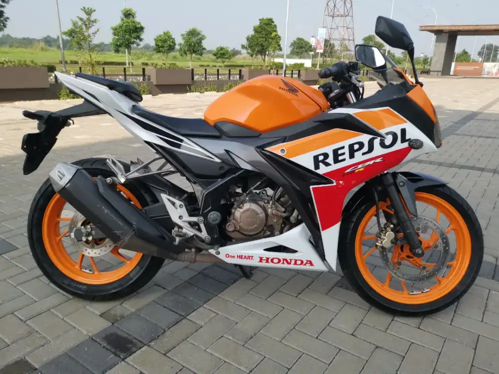 Honda CBR 150R Tahun 2016