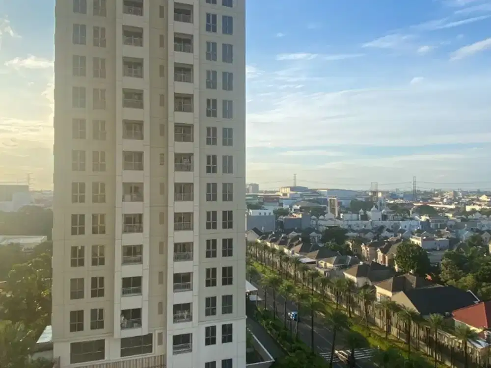 Dijual Apartemen Midtown Signature Herald Tower View Pool & Mall Summarecon