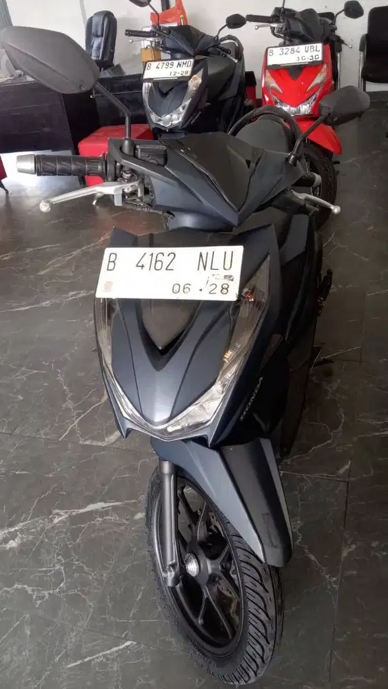 Honda BEAT Deluxe 2023 LOW KM