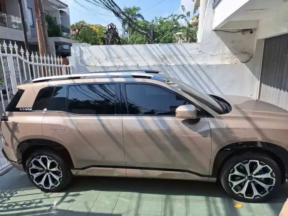 CASH Aion V Exclusive