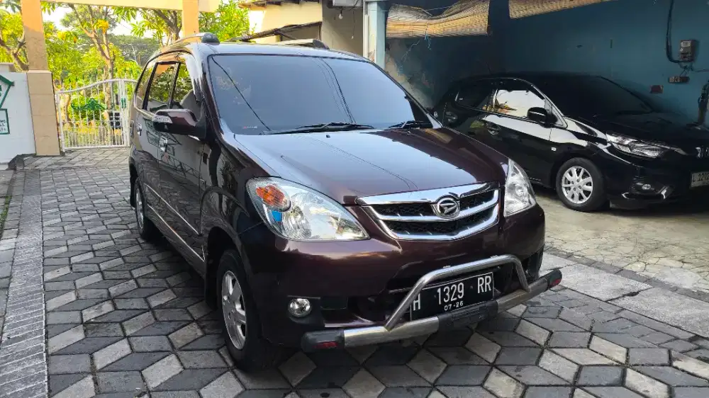 Xenia Li Deluxe+ 1.0 2011 manual istimewa