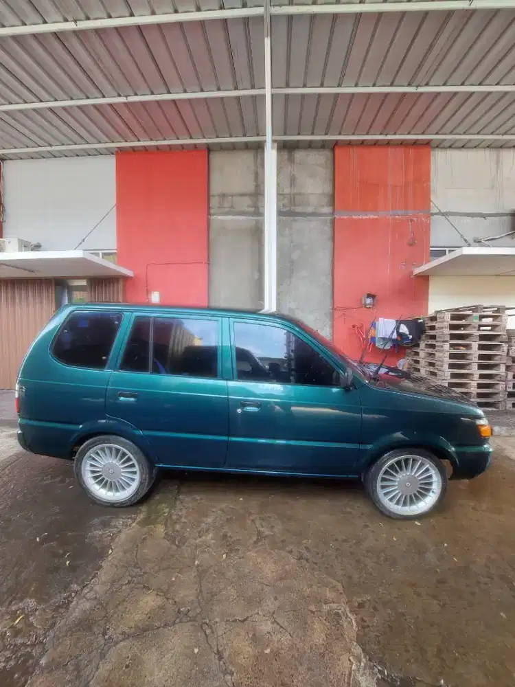 TOYOTA KIJANG KAPSUL SX 1997 HIJAU