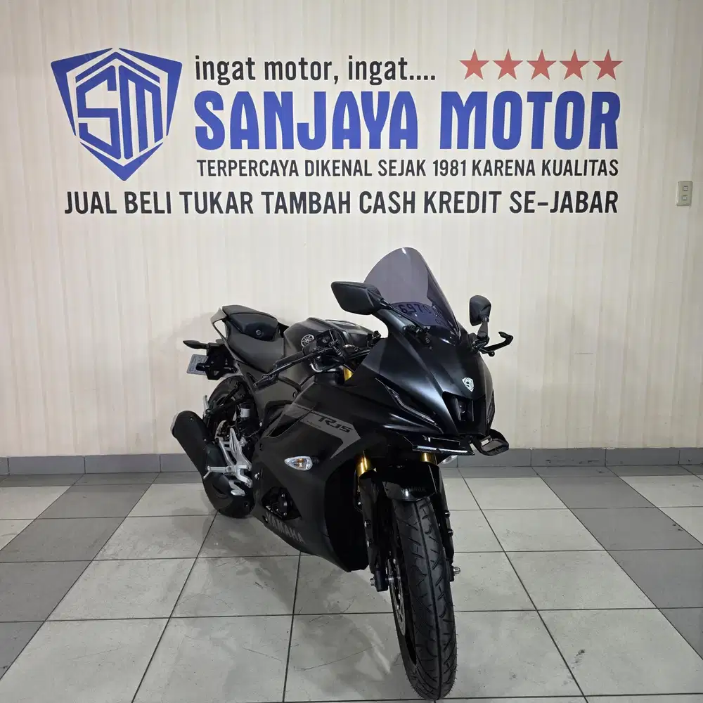 YAMAHA  - R 15 V4 CONNECTED 2025 - SRI SANJAYA MOTOR