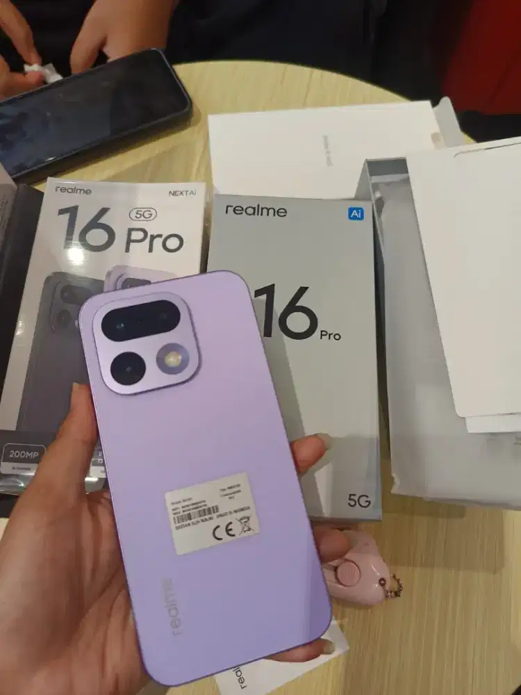 New realme 16 Pro