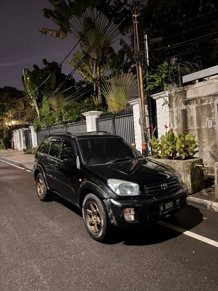 Toyota RAV4 2003 Bensin