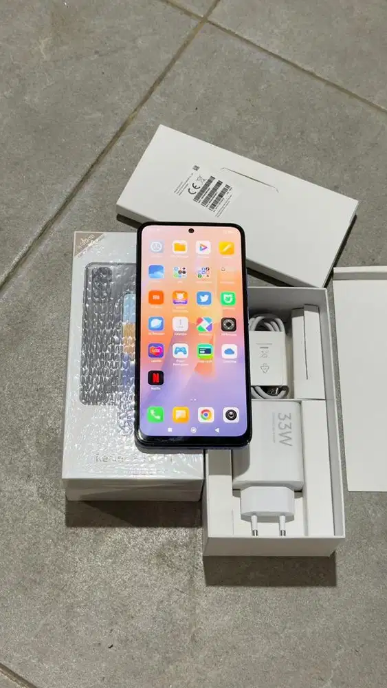 Dijual Xiaomi Note 11 Blue 6/128GB Resmi Mulus Lengkap