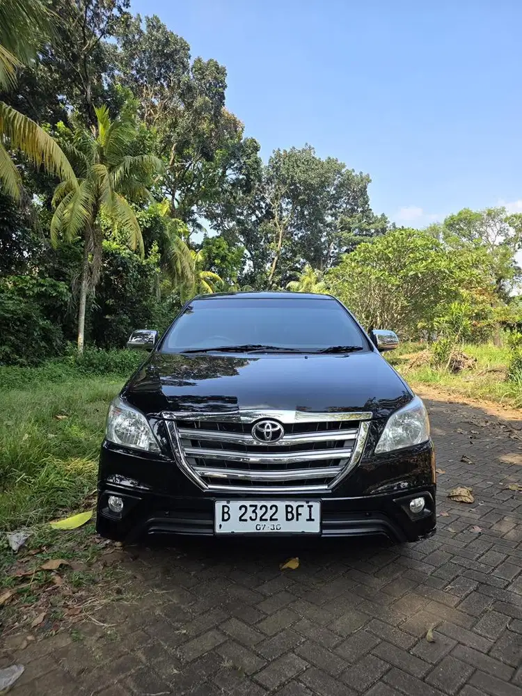 Dijual Innova 2015 g MT barong km low service reccord antik kolektor