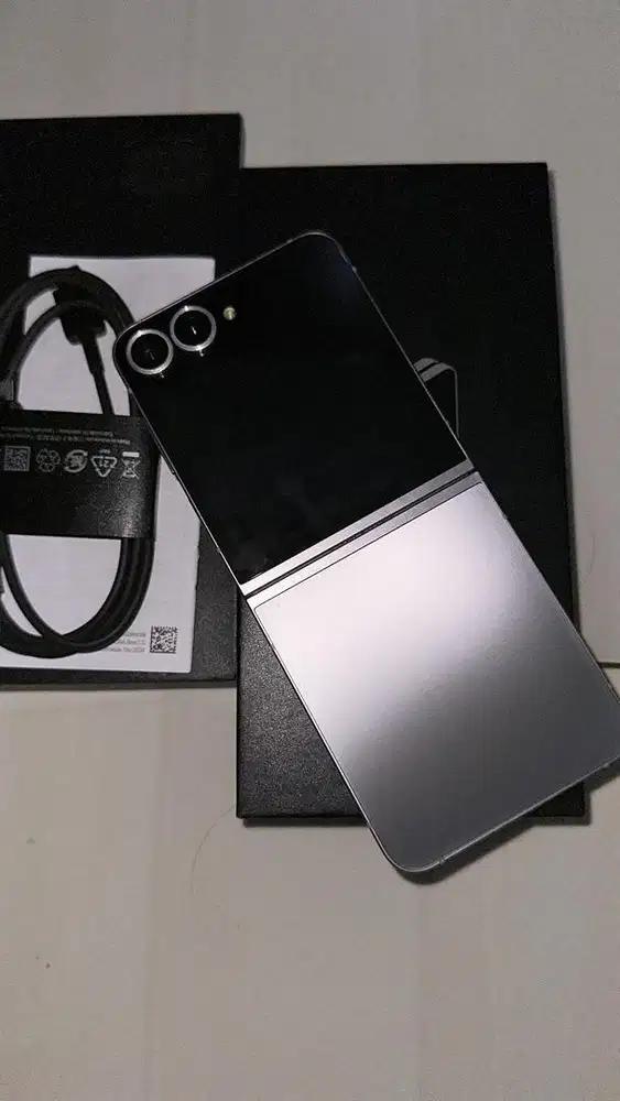 SAMSUNG ZFLIP 6 512 RESMI