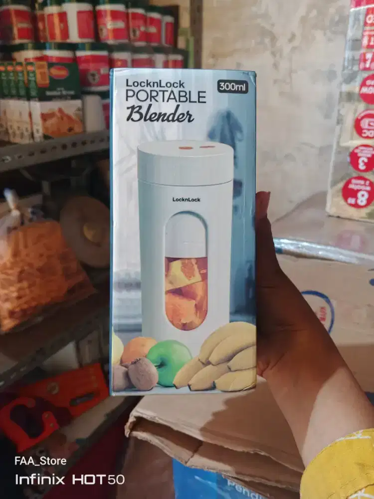 BLENDER PORTABLE LOCK AND LOCK