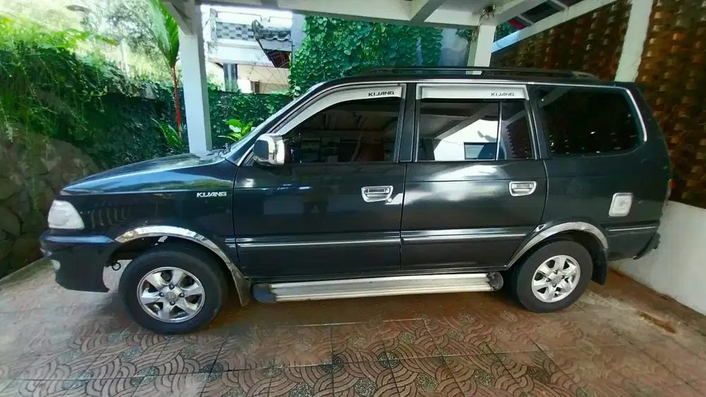 Toyota Kijang 2003 Bensin