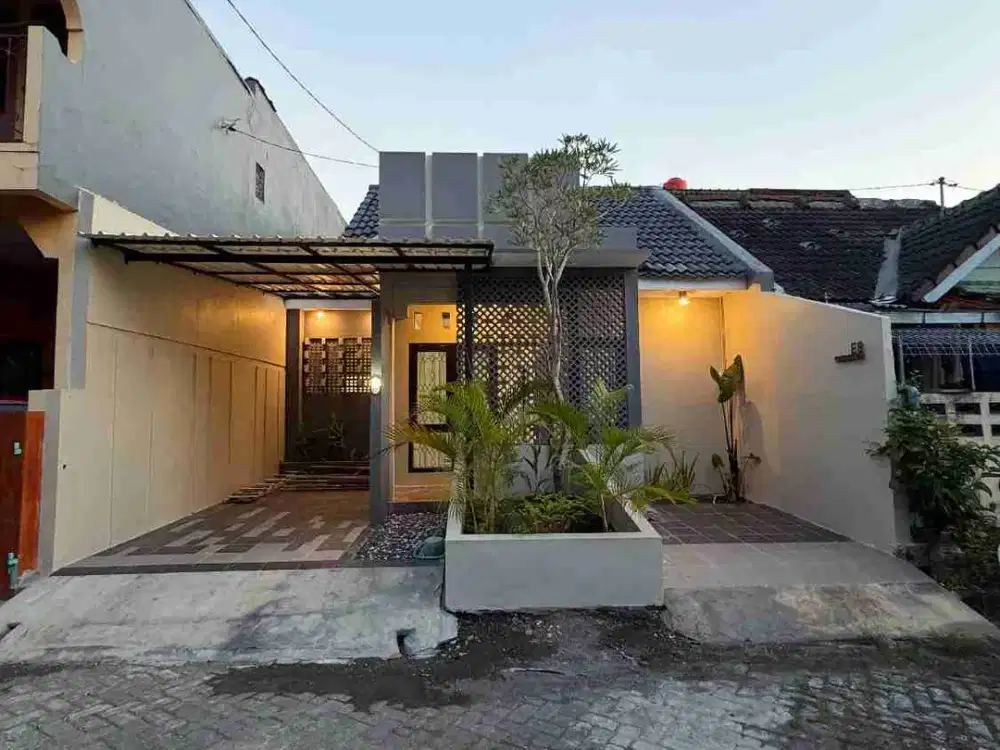 Rumah Mungil Dalam Perumahan Dekat UPN