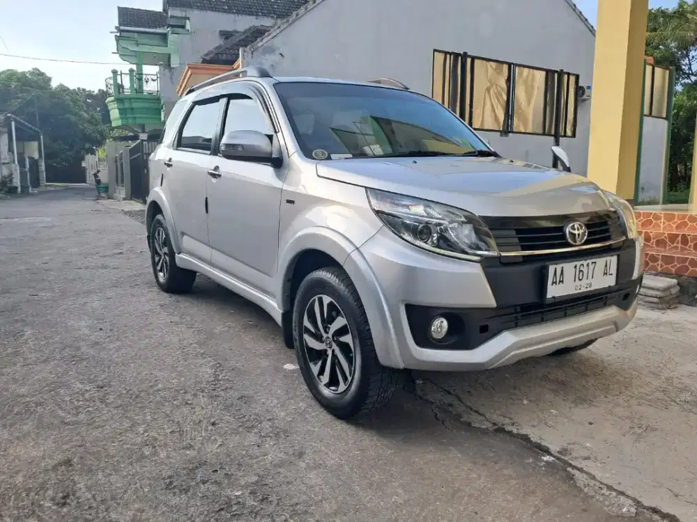 Toyota Rush 2016 G MT Manual