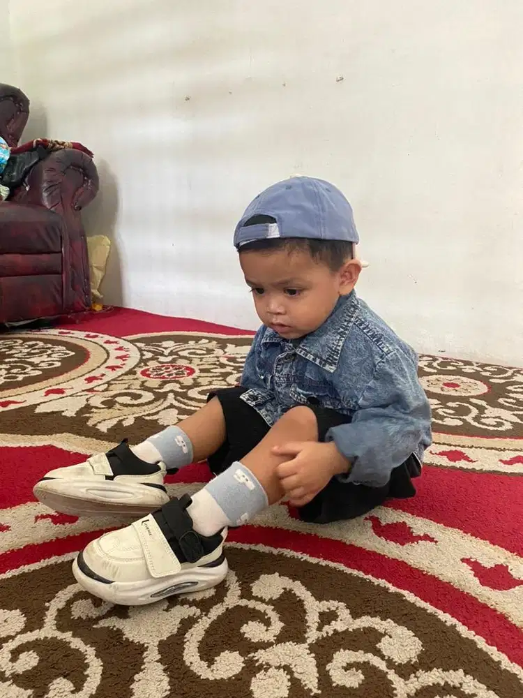 Cari pengasuh anak 2 tahun