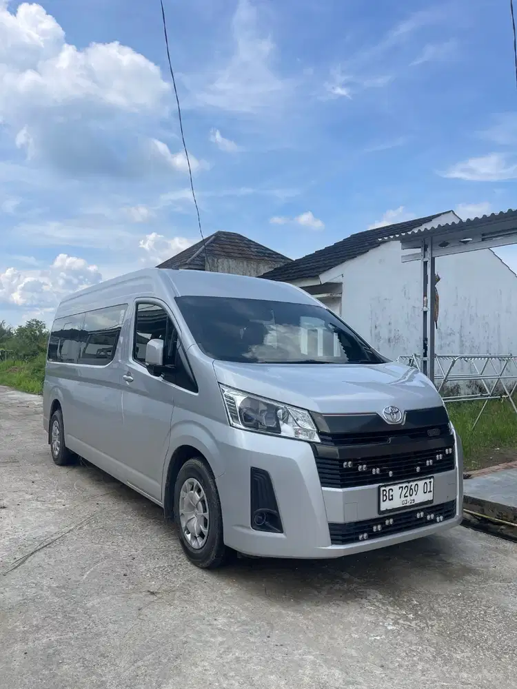 Dijual Hiace Premio VIP 7+1 Seat