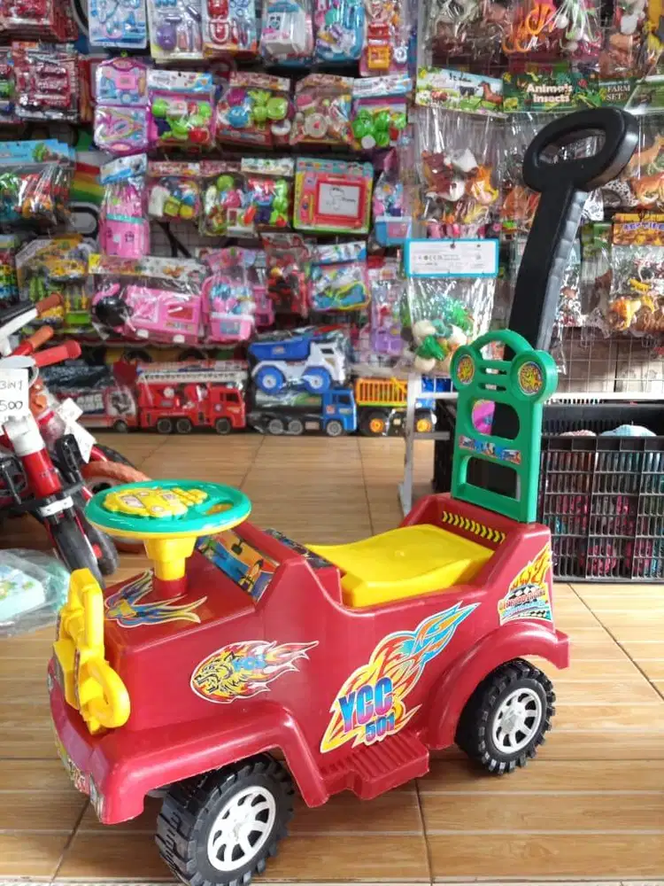 mainan anak mobil naik musik