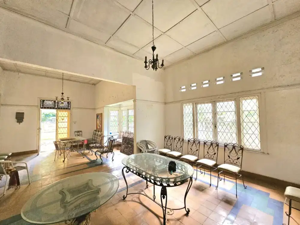 Dijual rumah mewah strategis dekat plaza indonesia di Menteng Jakpus LR-17496