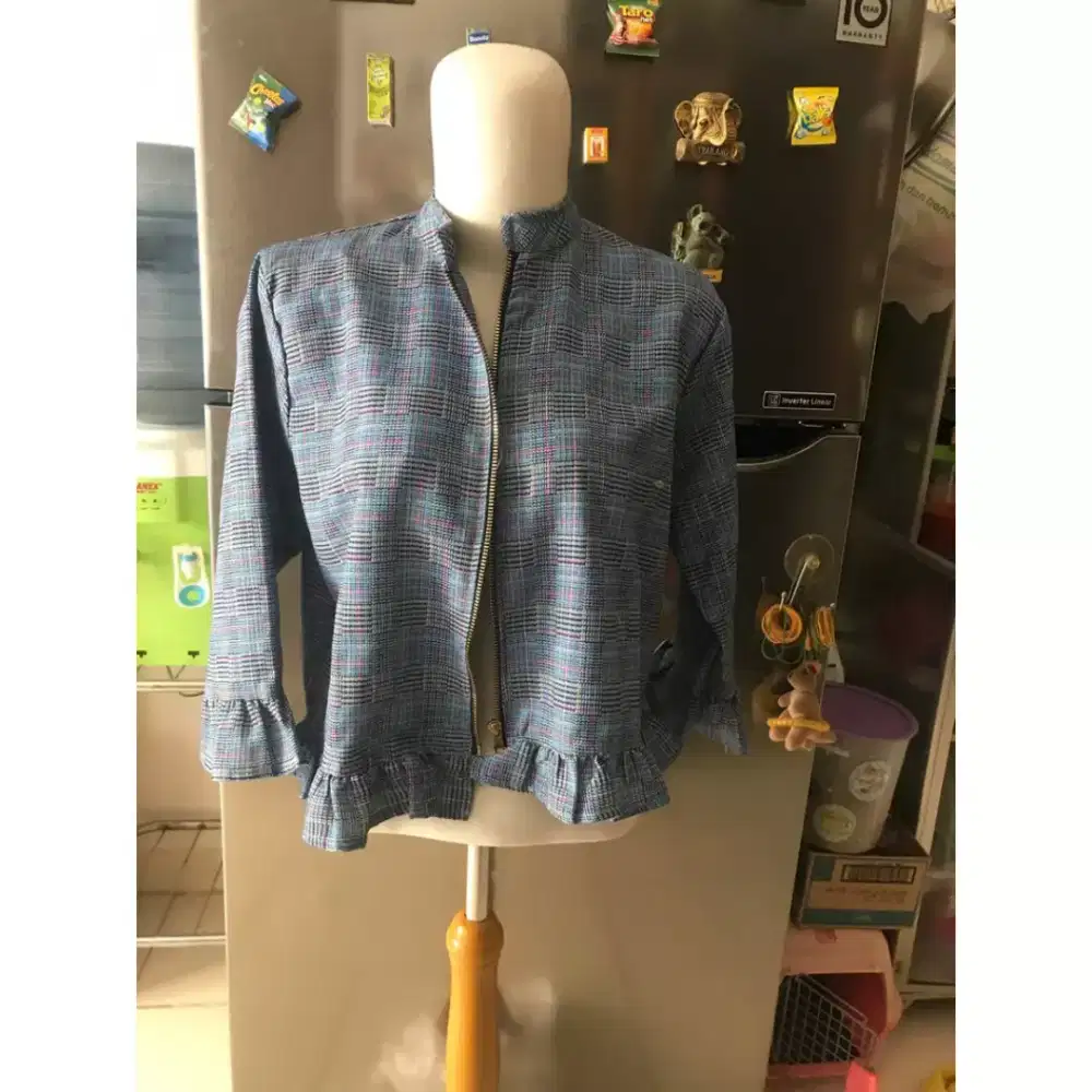 Manekin setengah badan + kaki