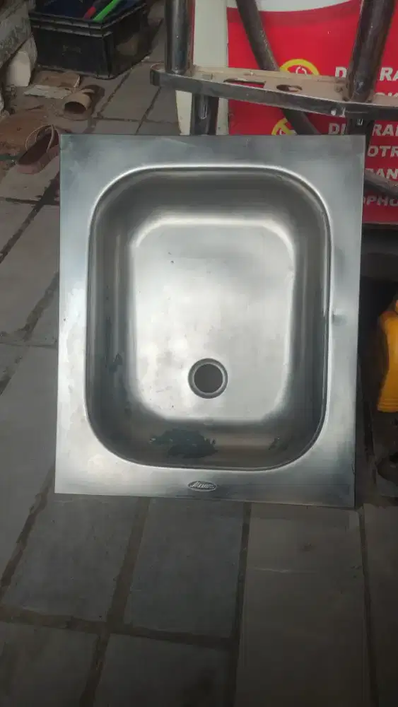 WESTAFEL SINK STAINLESS MERK MEIWA 54x45x15 BEKAS SEKEN