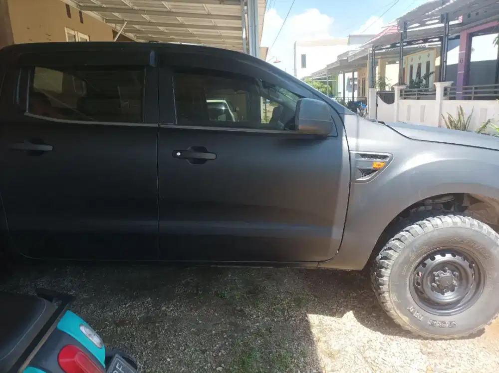 Jual Ford ranger 2.2 manual th 2012