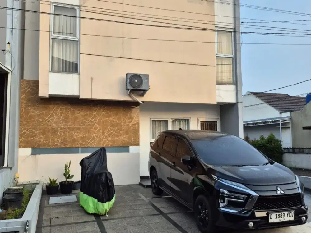 Y.H DIJUAL RUMAH DI DE SANGKANHURIP ESTATE KATAPANG BANDUNG POSISI HOOK,