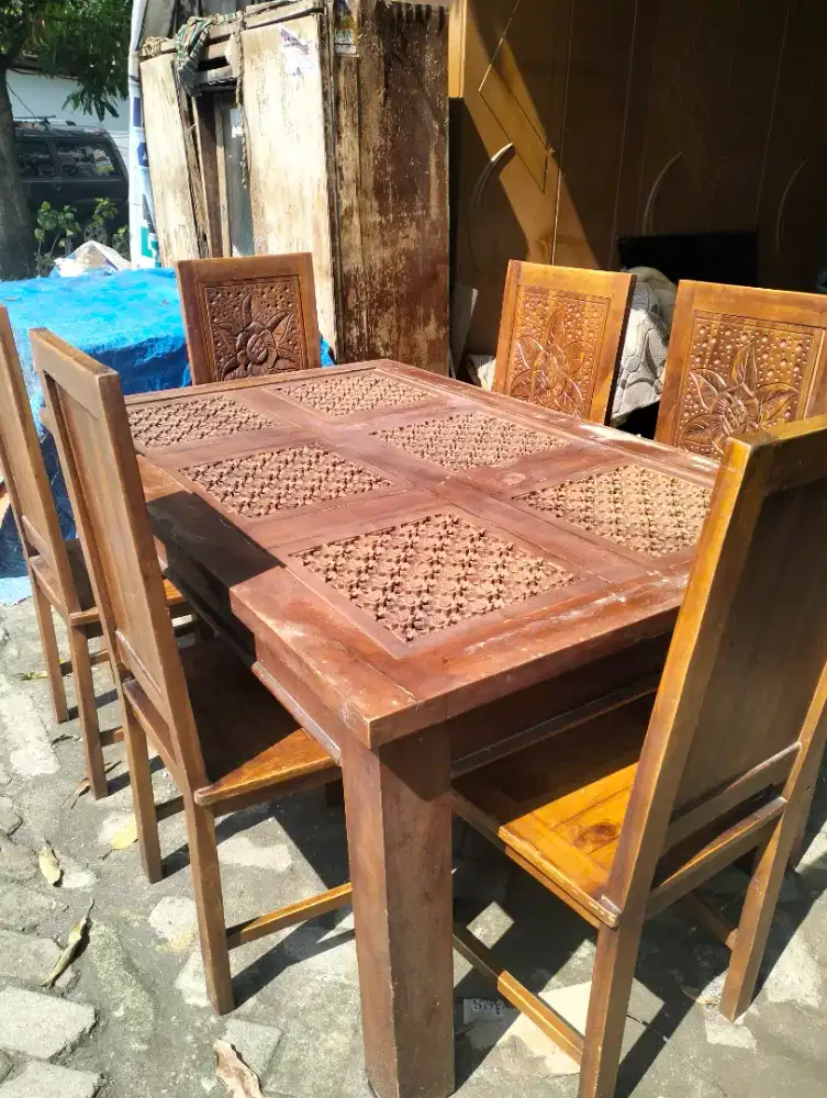 meja makan jati Jepara asli siap pakai diplitur lg
