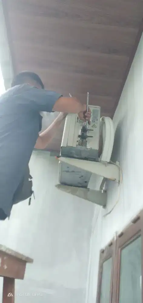 Service AC se kota Medan