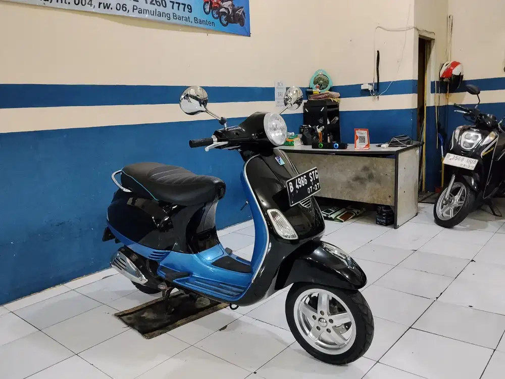 jual cepat piaggio LX 150 super mulus gress
