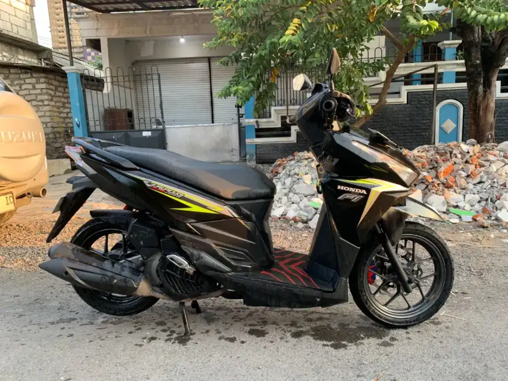Honda Vario 125 Tahun 2015 - Plat L - Istimewa