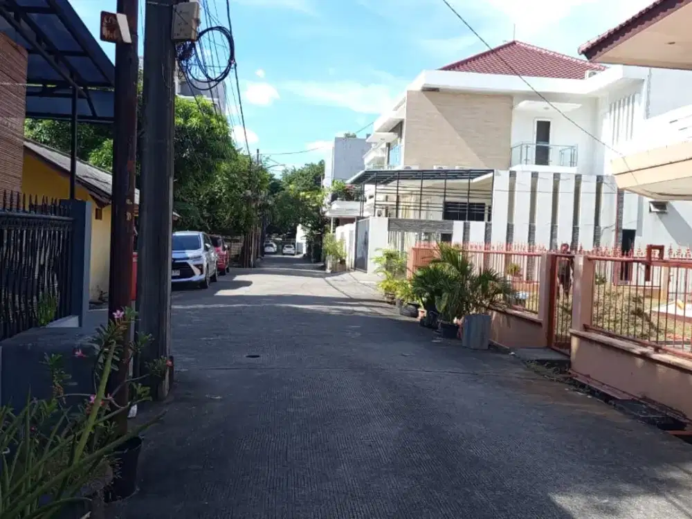 Rumah Sunter Karya 6x15m 1,5 lantaim, hadap Timur, ke Sunter Mal dan Pasar Sunter tinggal jalan kaki saja