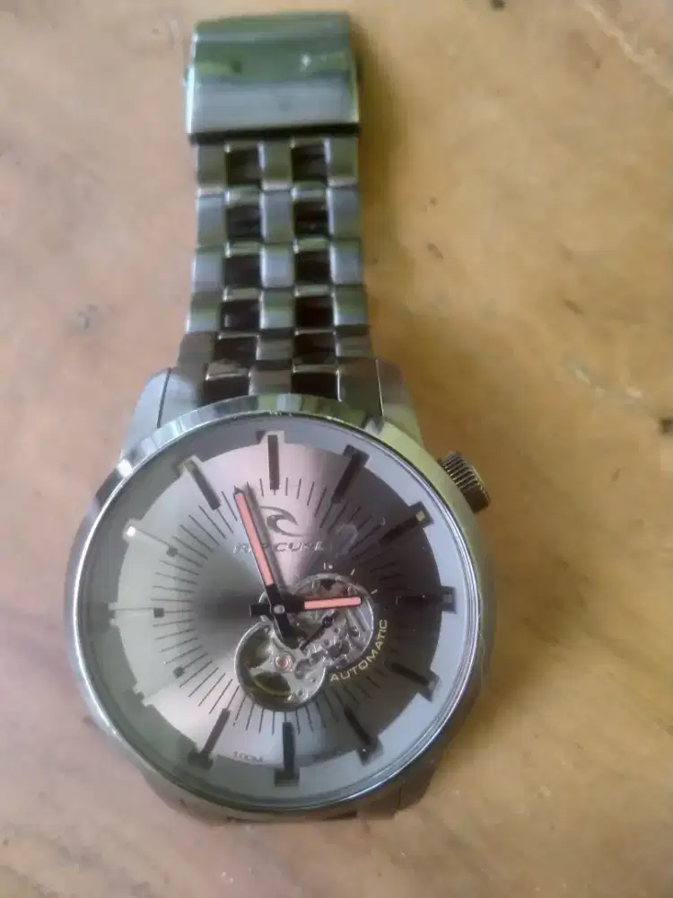 Jam tangan pria automatic
