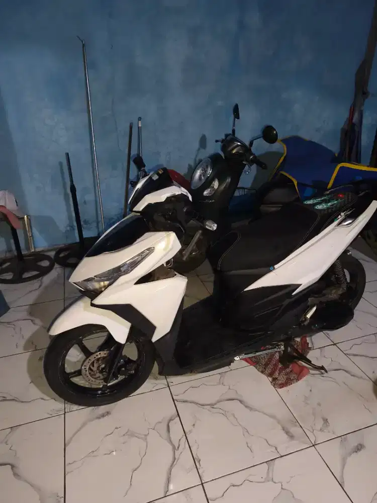 vario 125 up to 150 tahun 2015