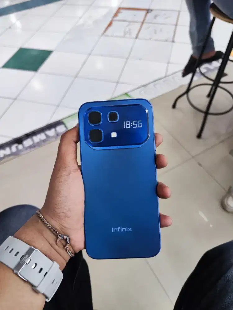 Kredit handphone tanpa DP 0% cukup e-KTP aja