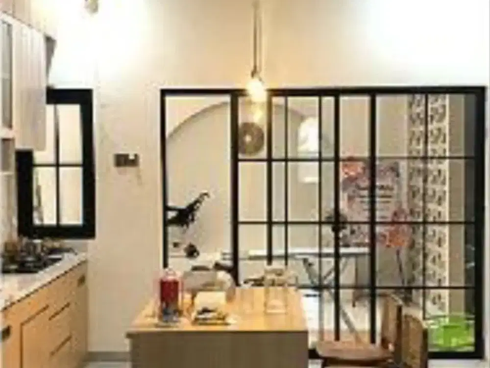 Rumah Mojoarum selangkah ke kampus WM, UNAIR, pusat kuliner & Waron Hospital